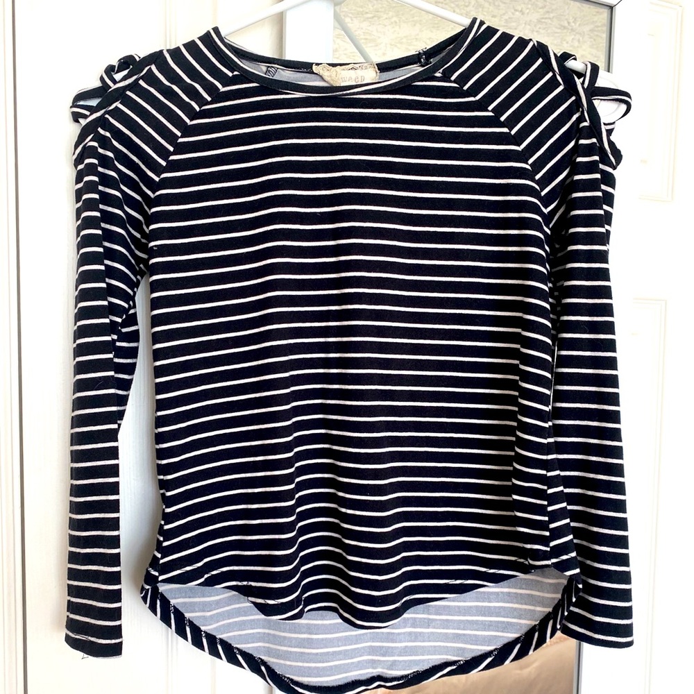 Kids size 8 tee